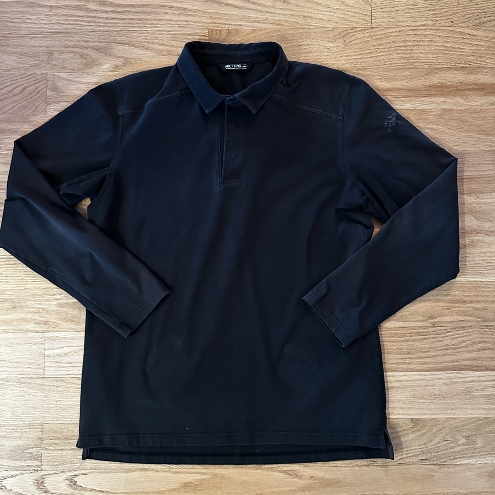Men’s Arc’teryx long sleeve polo
